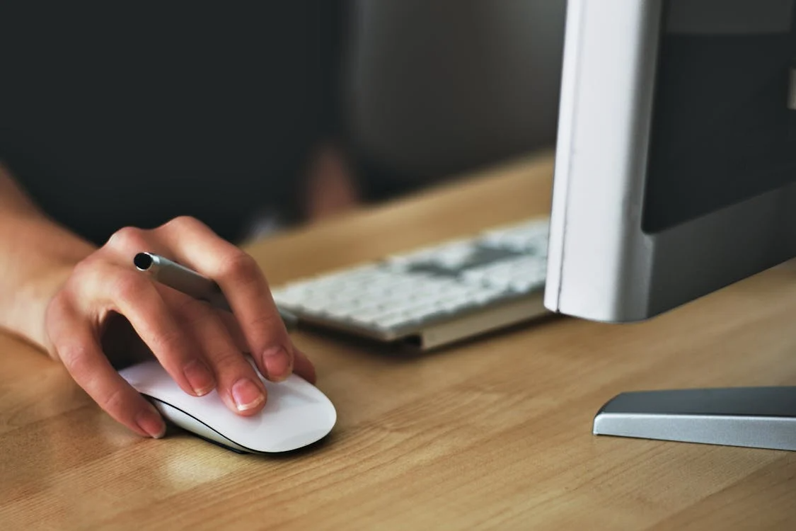 What Sets Professional Online Translation Services Apart