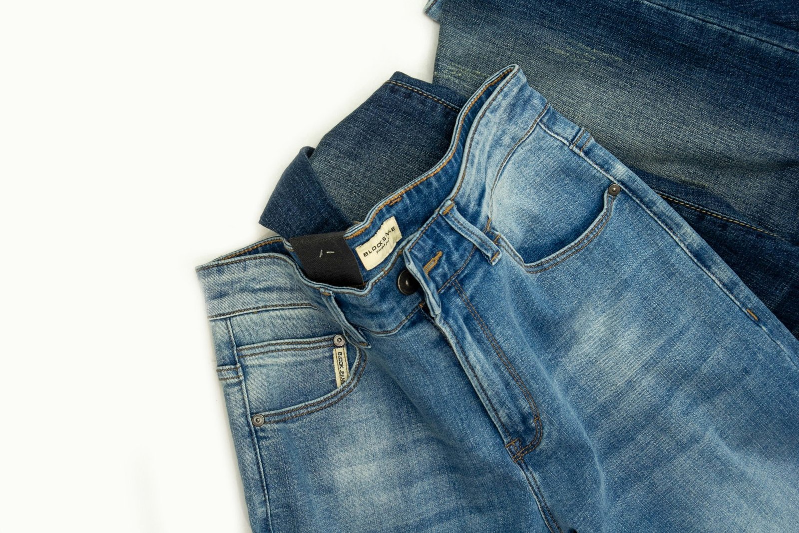 Old Navy Jeans: The Complete Guide for Men and Women